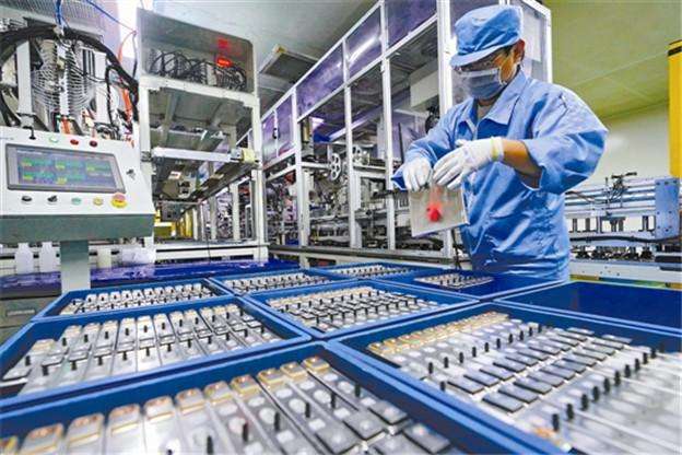 擬投資15億元建設(shè)硅碳負極、添加劑等鋰電材料項目