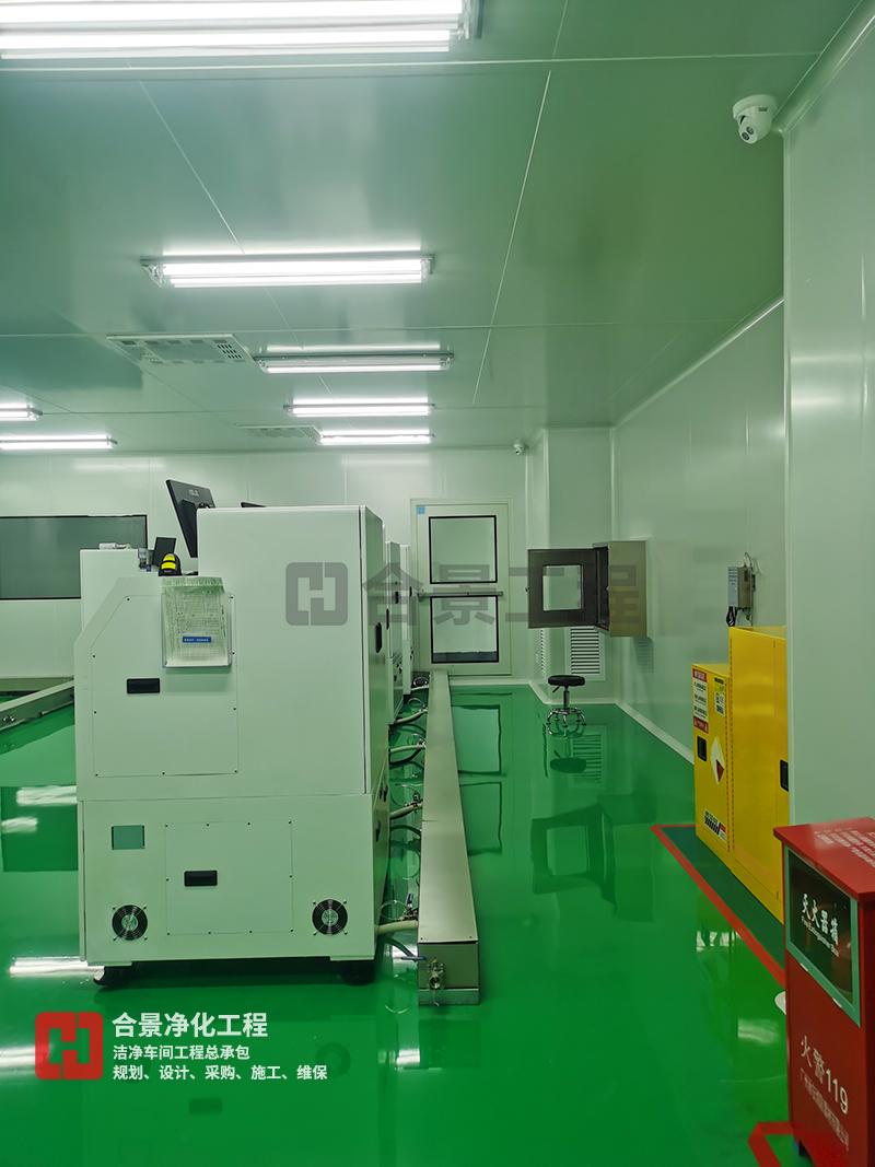 十萬(wàn)級(jí)無(wú)塵車(chē)間 十萬(wàn)級(jí)無(wú)塵車(chē)間